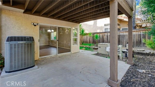 39270 Corte Pluma, Murrieta, CA 92563