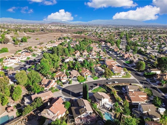 39270 Corte Pluma, Murrieta, CA 92563