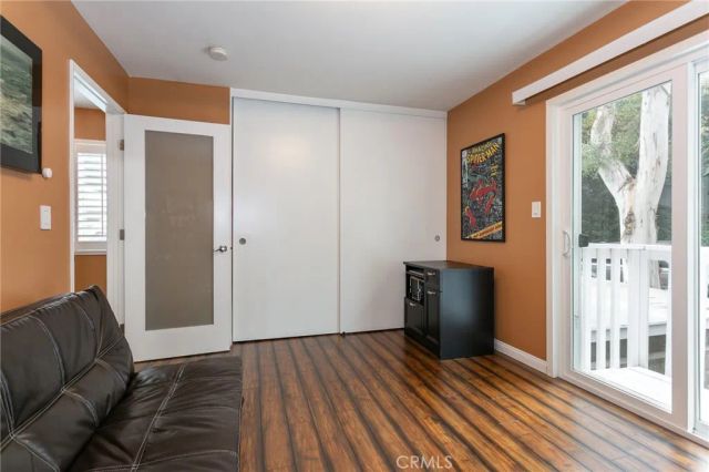 20925 Almazan Road, Woodland Hills, CA 91364
