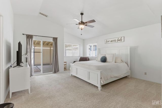 7009 Etter Street, Bakersfield, CA 93308