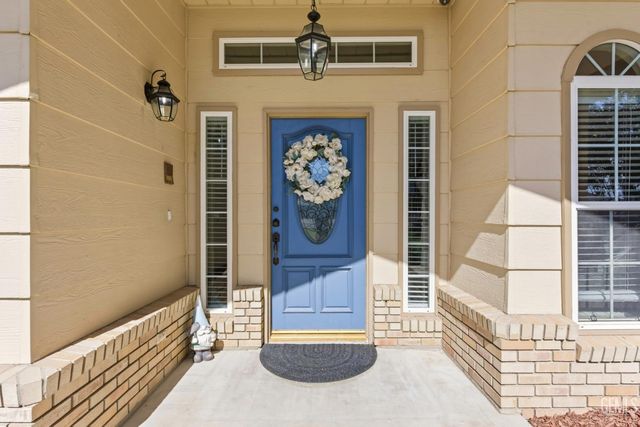 7009 Etter Street, Bakersfield, CA 93308