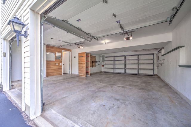235 Aberdeen Drive, Algonquin, IL 60102
