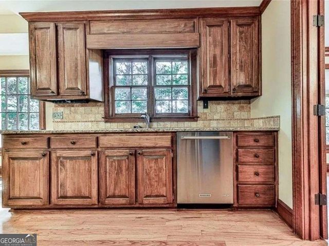 2851 Riverfront Drive, Snellville, GA 30039