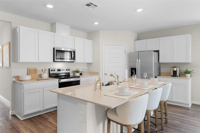 8583 CAPE FOX COVE, Lakeland, FL 33810