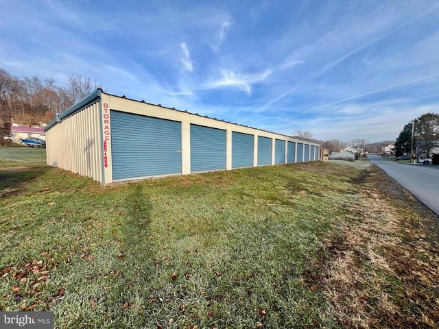 531 MONROE STREET, Everett, PA 15537