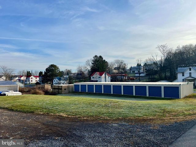 531 MONROE STREET, Everett, PA 15537