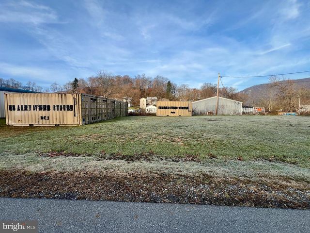 531 MONROE STREET, Everett, PA 15537