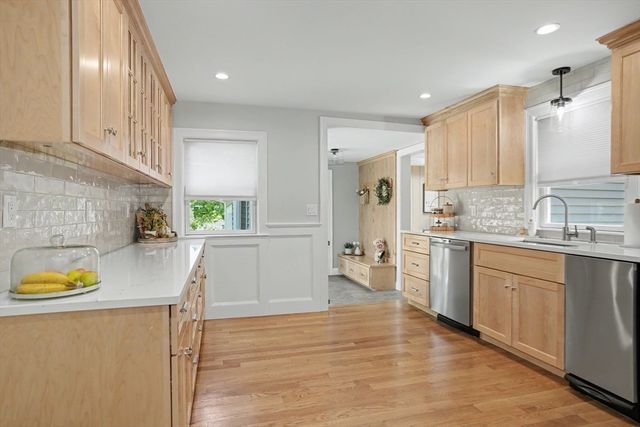 1 Charlesgate Road, Hopedale, MA 01747