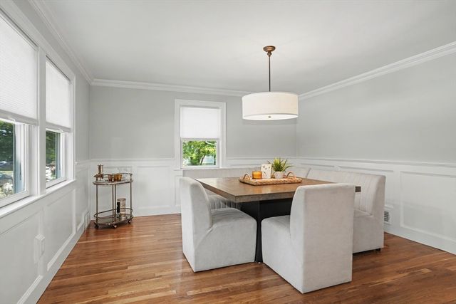 1 Charlesgate Road, Hopedale, MA 01747