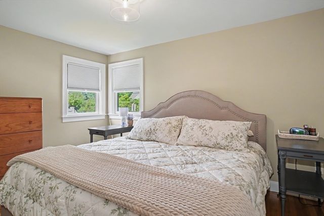 1 Charlesgate Road, Hopedale, MA 01747