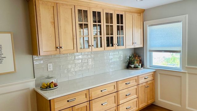 1 Charlesgate Road, Hopedale, MA 01747