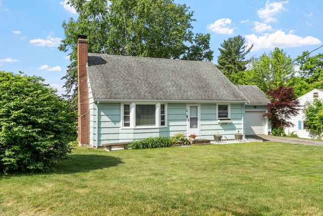 4 Cranston St, Worcester, MA 01606