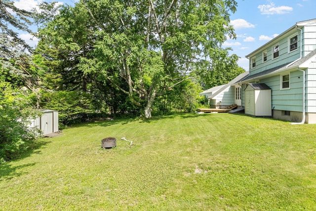 4 Cranston St, Worcester, MA 01606