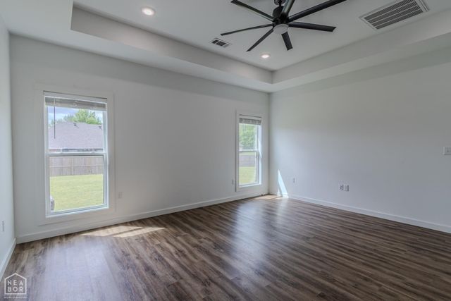 3202 Fairview Rd, Paragould, AR 72450