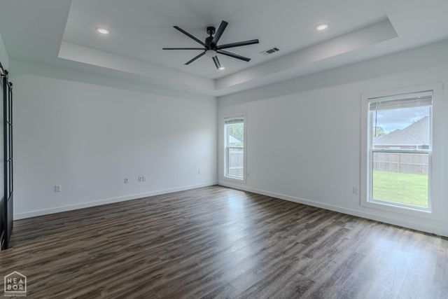 3202 Fairview Rd, Paragould, AR 72450