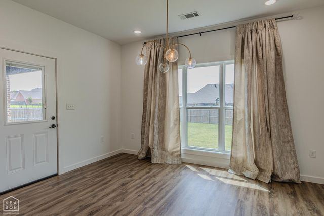 3202 Fairview Rd, Paragould, AR 72450