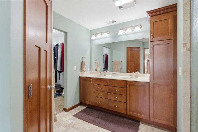 24120 M Ave Unit 5, Grundy Center, IA 50638