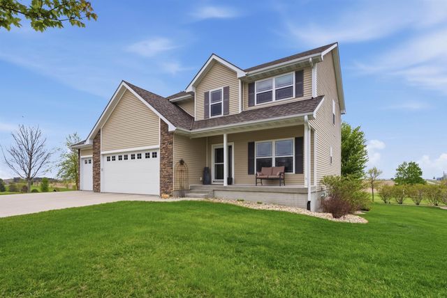 24120 M Ave Unit 5, Grundy Center, IA 50638