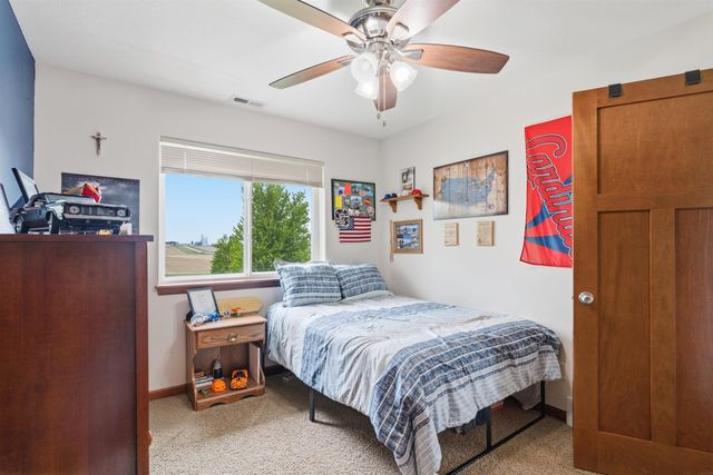 24120 M Ave Unit 5, Grundy Center, IA 50638