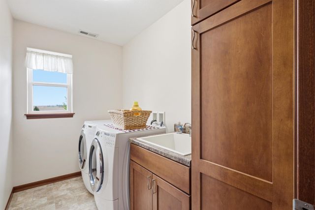 24120 M Ave Unit 5, Grundy Center, IA 50638