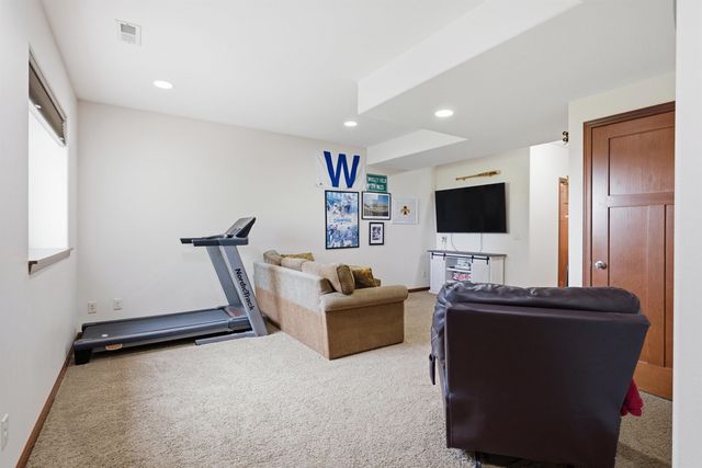 24120 M Ave Unit 5, Grundy Center, IA 50638