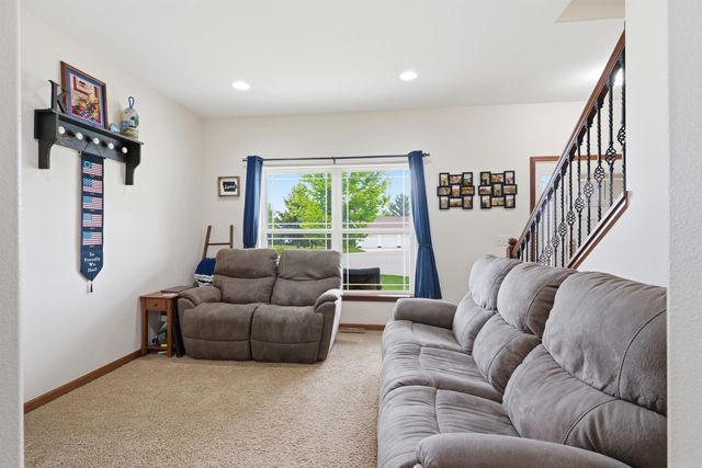 24120 M Ave Unit 5, Grundy Center, IA 50638