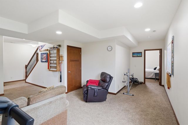 24120 M Ave Unit 5, Grundy Center, IA 50638