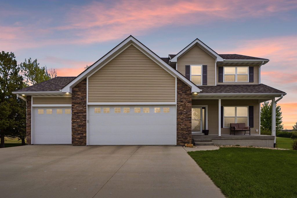 24120 M Ave Unit 5, Grundy Center, IA 50638