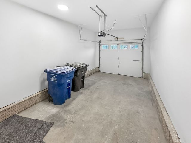 2431 SE 18th Court, Des Moines, IA 50320