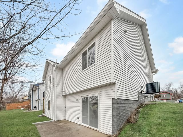 2431 SE 18th Court, Des Moines, IA 50320