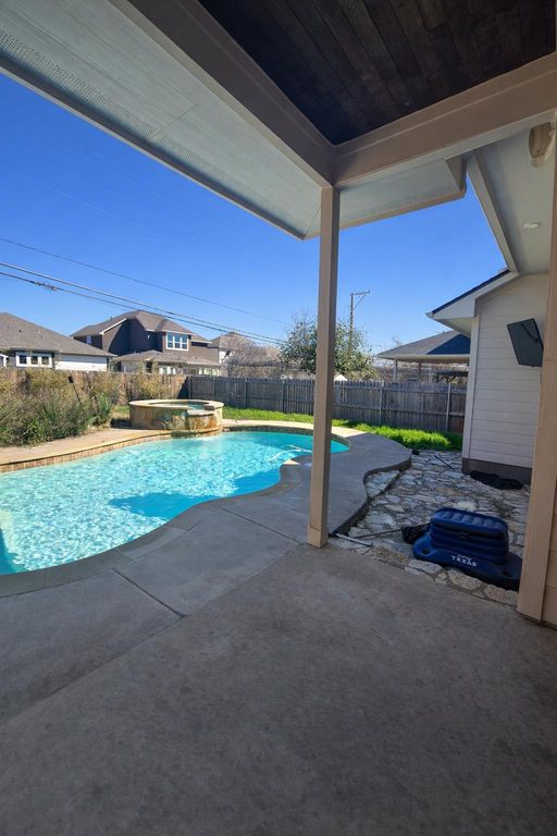 420 Valona LOOP, Round Rock, TX 78681