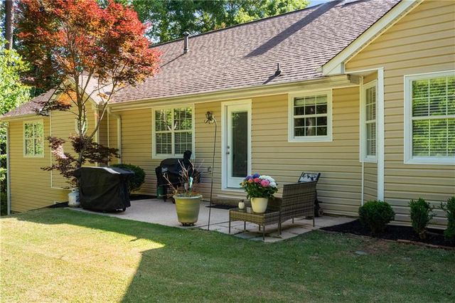 153 Creek side Drive, Mcdonough, GA 30252