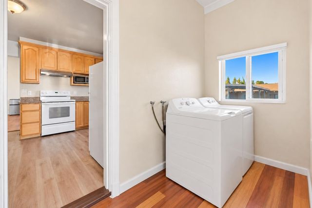 1090 S 7th Street, San Jose, CA 95112