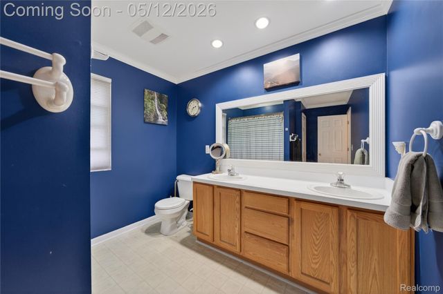 2440 Bull Run, Oxford Charter Township, MI 48371