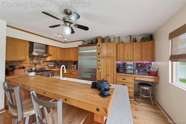 2440 Bull Run, Oxford Charter Township, MI 48371
