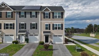 10 NORCROSS CT, Martinsburg, WV 25403
