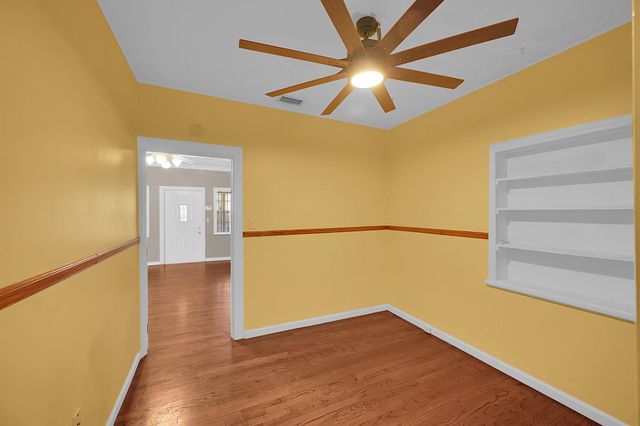 110 E Lake Worth Avenue, Lantana, FL 33462