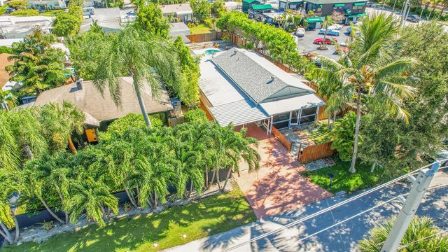 110 E Lake Worth Avenue, Lantana, FL 33462