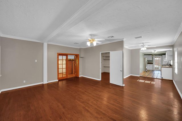 110 E Lake Worth Avenue, Lantana, FL 33462
