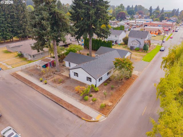 200 N 3RD Ave, Ridgefield, WA 98642