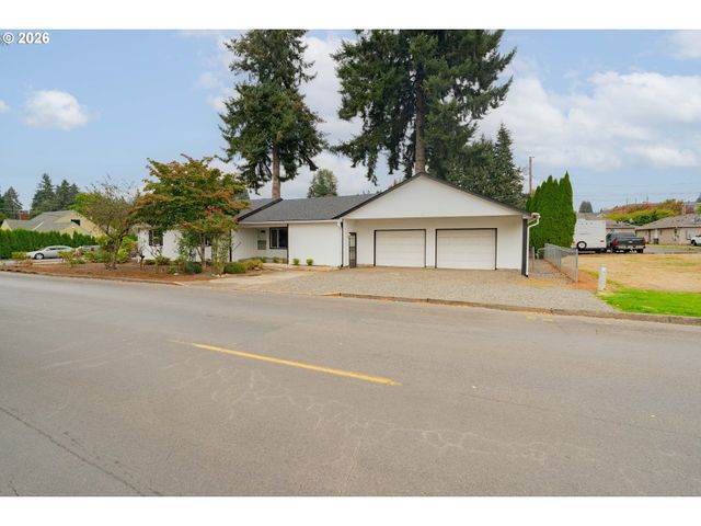 200 N 3RD Ave, Ridgefield, WA 98642