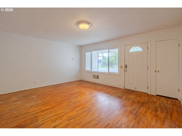 200 N 3RD Ave, Ridgefield, WA 98642