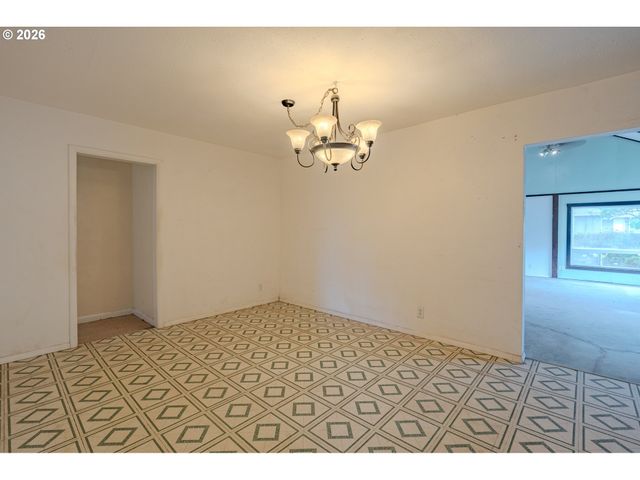 200 N 3RD Ave, Ridgefield, WA 98642