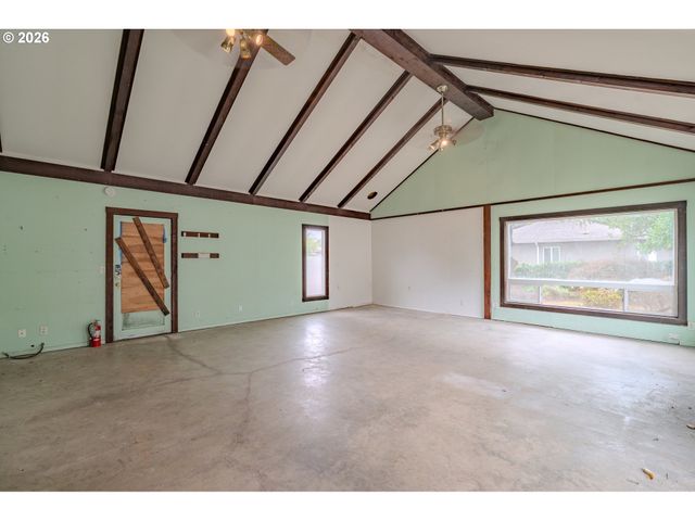 200 N 3RD Ave, Ridgefield, WA 98642