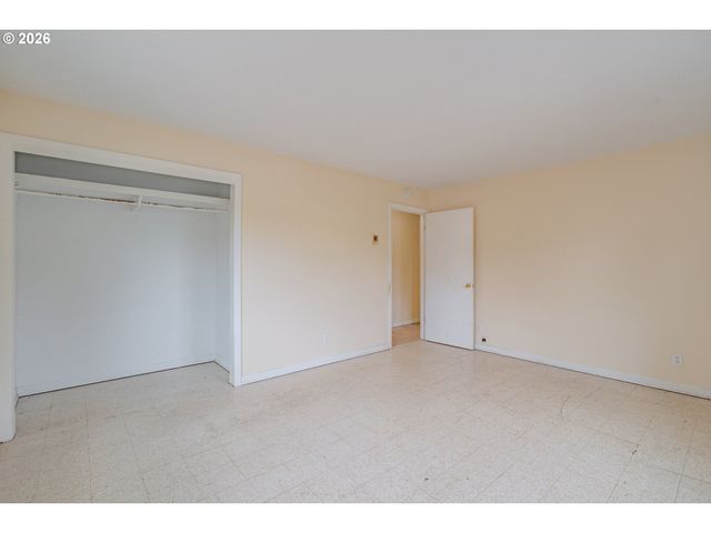 200 N 3RD Ave, Ridgefield, WA 98642
