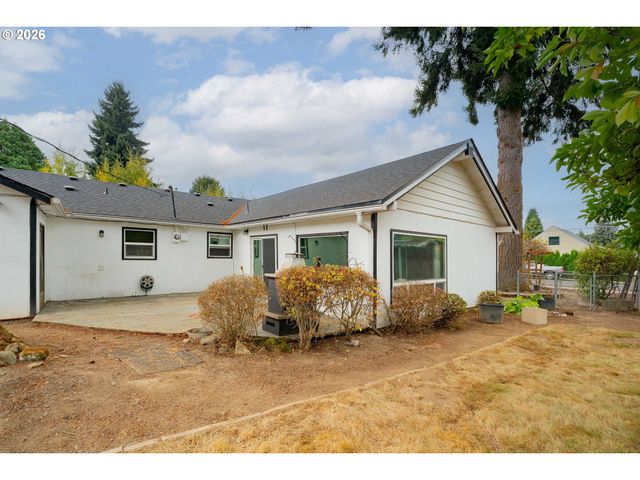 200 N 3RD Ave, Ridgefield, WA 98642