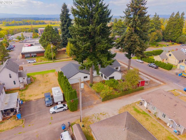 200 N 3RD Ave, Ridgefield, WA 98642