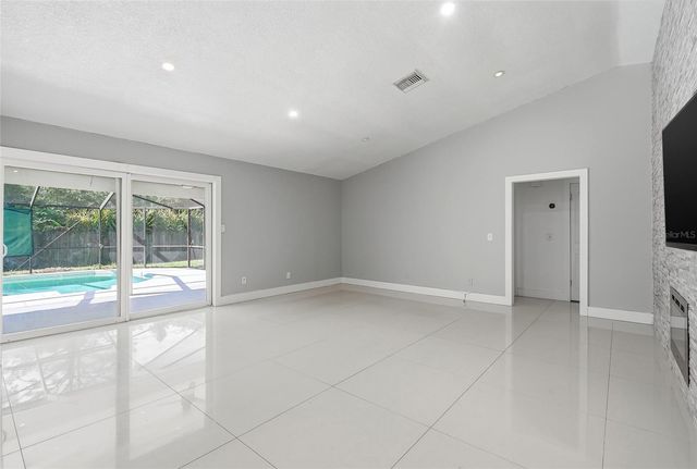 12726 BARRETT DRIVE, Tampa, FL 33624