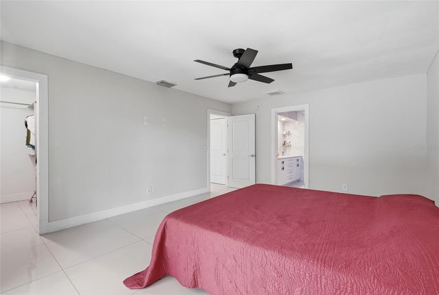 12726 BARRETT DRIVE, Tampa, FL 33624