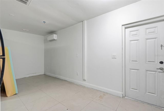 12726 BARRETT DRIVE, Tampa, FL 33624
